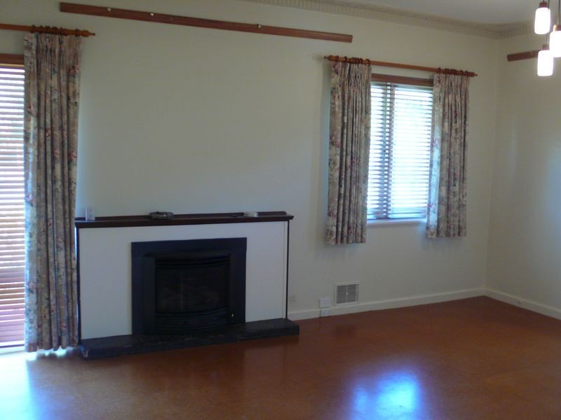 13 Melvin Avenue, Thornlie WA 6108