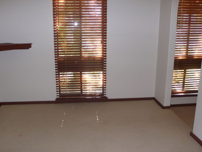 6 Luke Court, Thornlie WA 6108