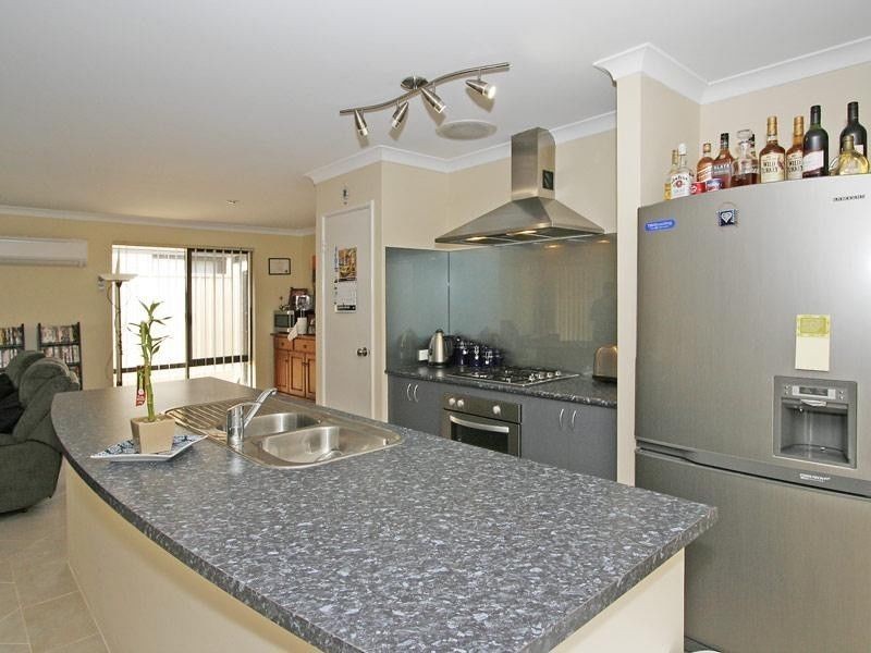 56 Milano Loop, Seville Grove WA 6112