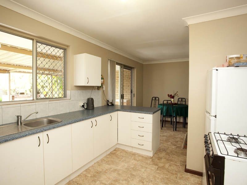 10 Hester Street, Langford WA 6147