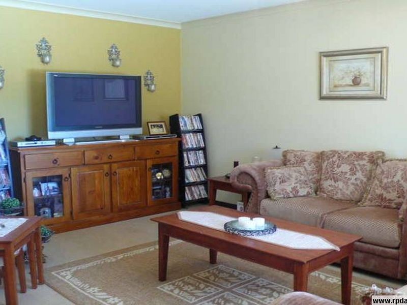 Unit 2/11 Mulline Court, Maddington WA 6109