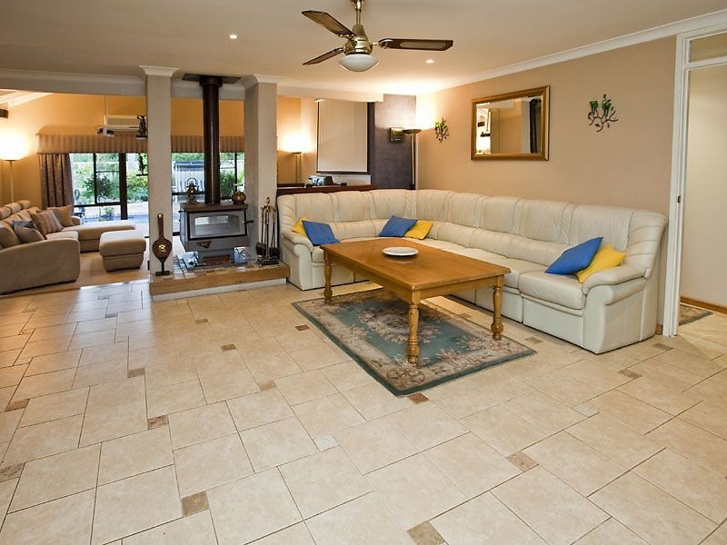 25 Matfield Way, Gosnells WA 6110