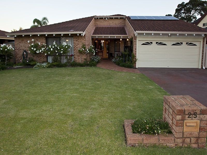 25 Matfield Way, Gosnells WA 6110