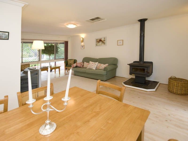 22 Culligan Road, Thornlie WA 6108