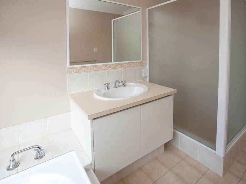 28 Copperback Circle, Huntingdale WA 6110