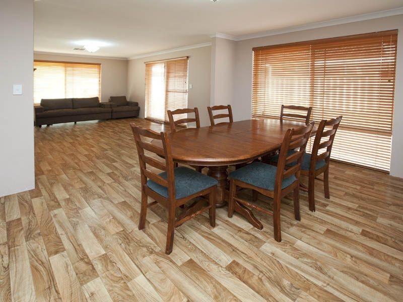 28 Copperback Circle, Huntingdale WA 6110