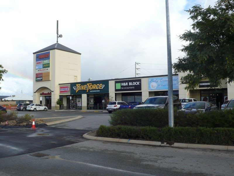 28 Copperback Circle, Huntingdale WA 6110