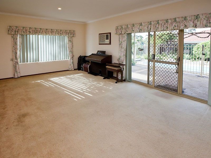 7 Castle Court, Thornlie WA 6108