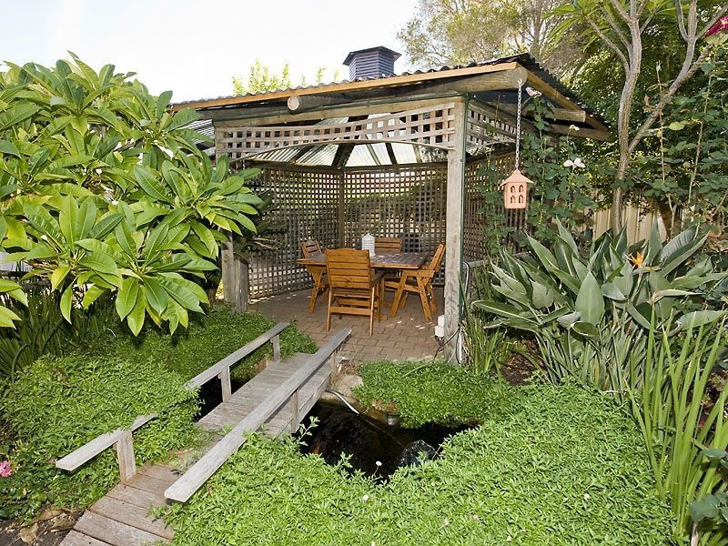 49 Discovery Drive, Thornlie WA 6108