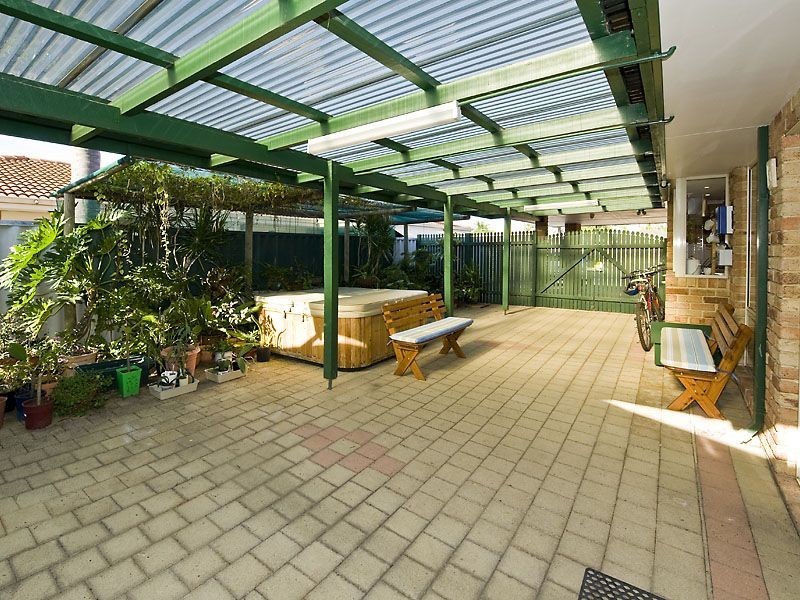 49 Discovery Drive, Thornlie WA 6108