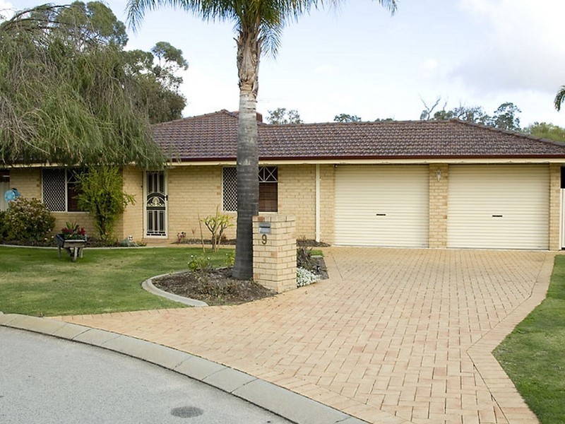 9 Wedgewood Glades, Gosnells WA 6110