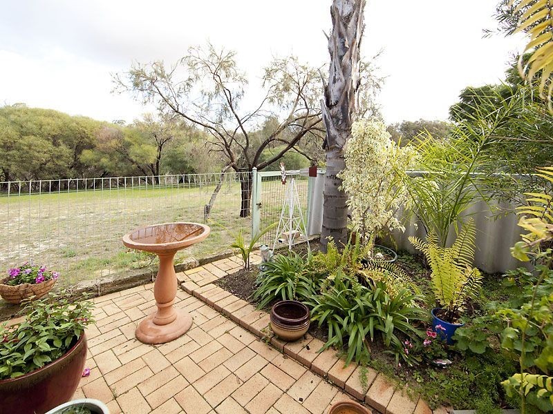 9 Wedgewood Glades, Gosnells WA 6110