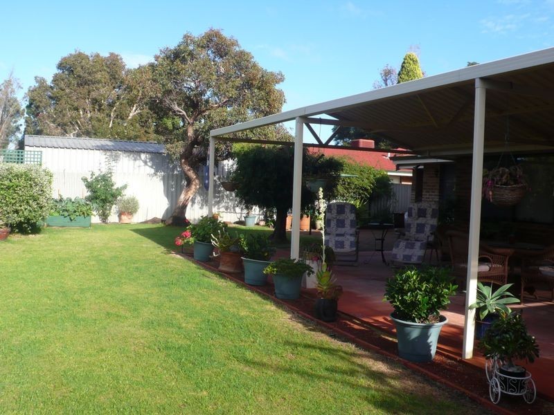 28 Duri Street, Armadale WA 6112