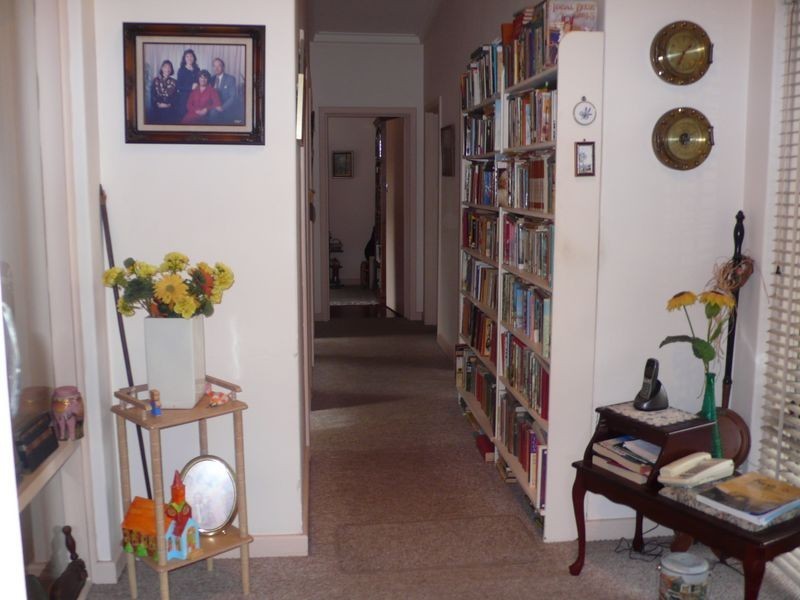 27 Moorhouse Street, Willagee WA 6156