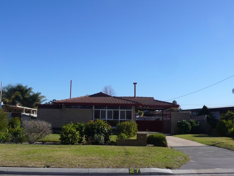 27 Yomba Street, Kewdale WA 6105