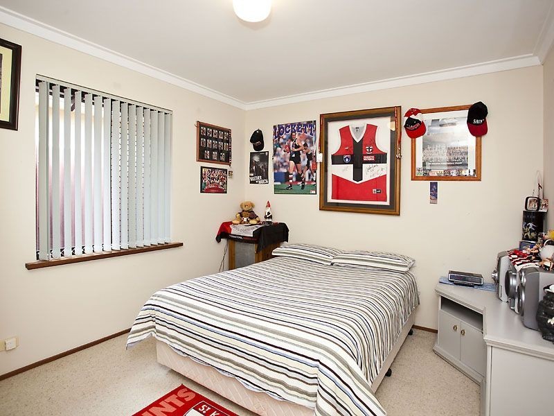 28 Helena Crescent, Thornlie WA 6108