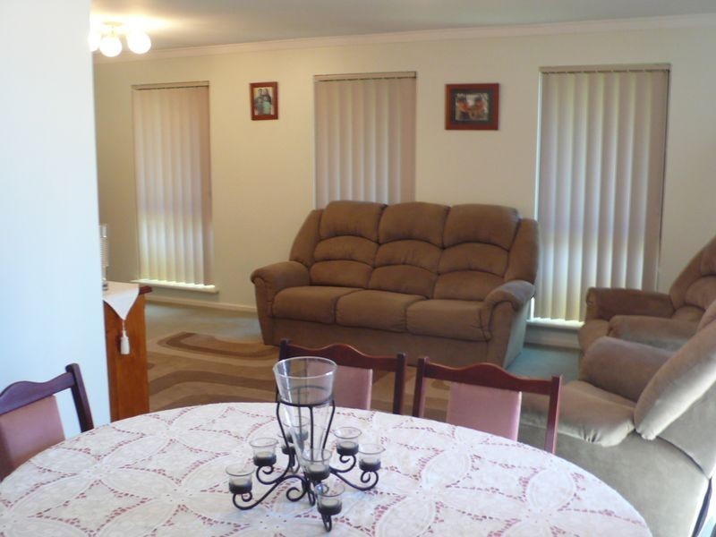 21 Jardine Court, Thornlie WA 6108