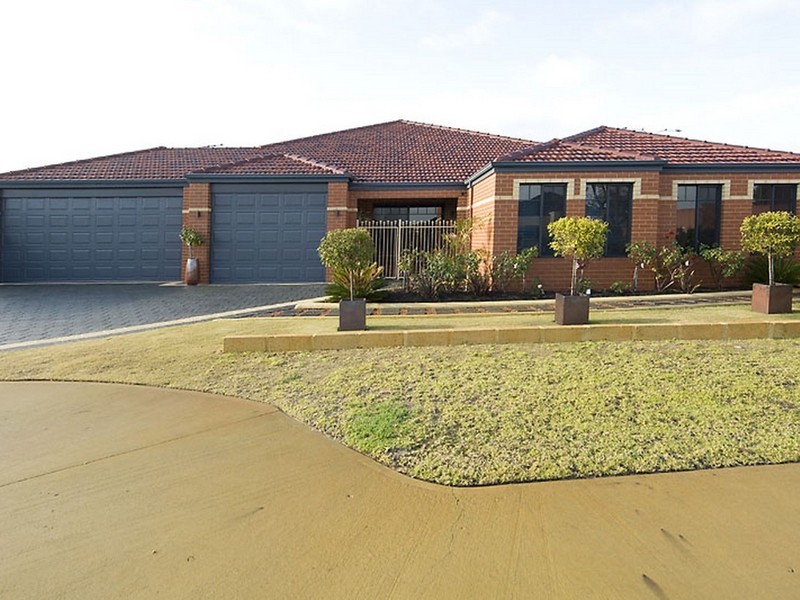 1 Jacksonia Gate, Canning Vale WA 6155