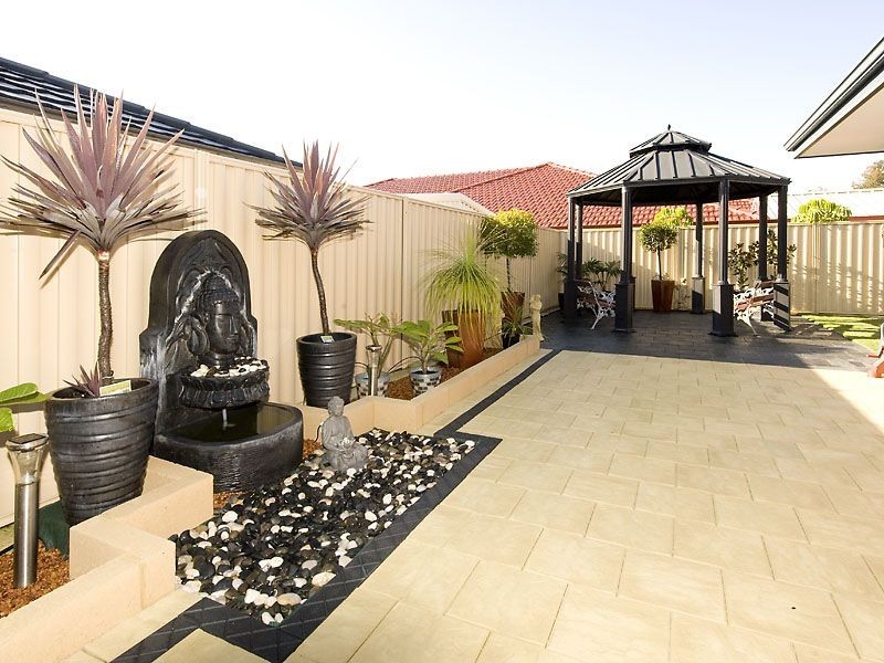 1 Jacksonia Gate, Canning Vale WA 6155