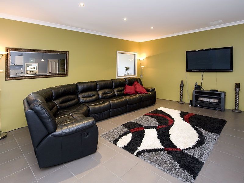 1 Jacksonia Gate, Canning Vale WA 6155
