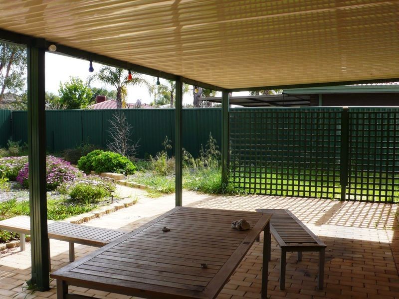 27 Patrick Way, Huntingdale WA 6110