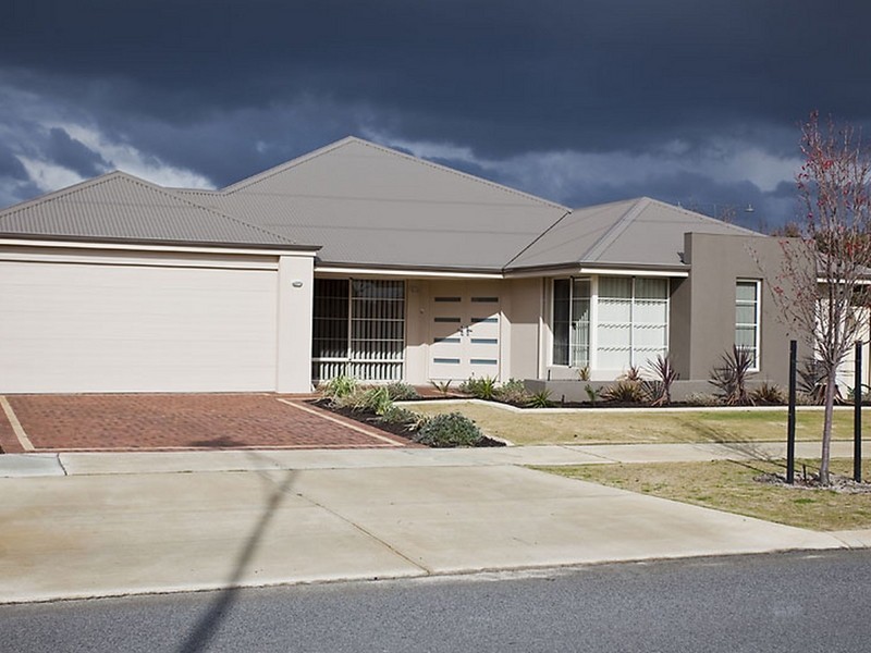 64 Harrisdale Drive, Harrisdale WA 6112