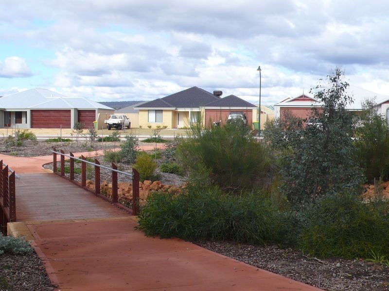 34 Kandimak Boulevard, Darling Downs WA 6122