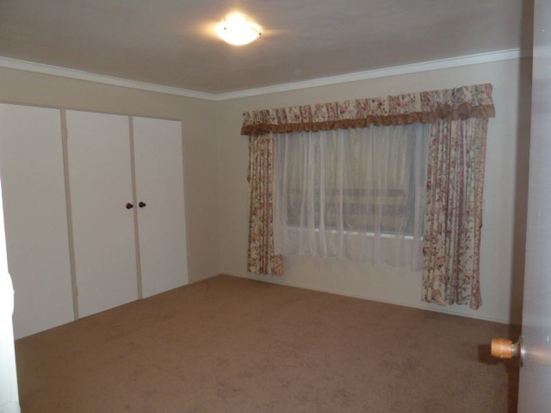 4 Hume Road, Thornlie WA 6108