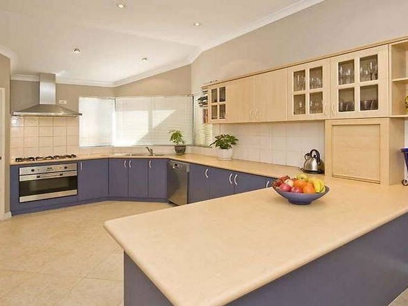 12 Prior Close, Canning Vale WA 6155