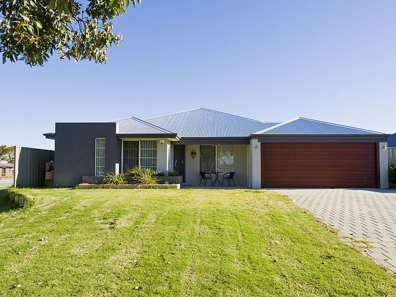 2 Elliot Place, Thornlie WA 6108