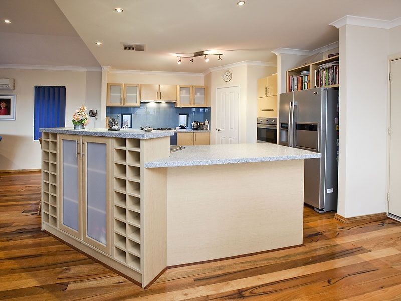 24 Plaistowe Boulevard, Darling Downs WA 6122