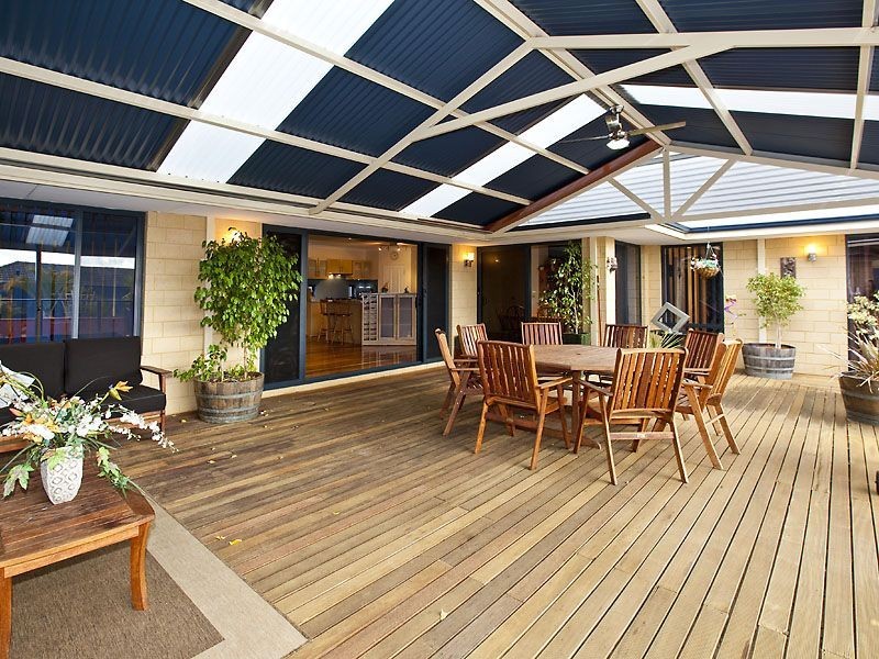 24 Plaistowe Boulevard, Darling Downs WA 6122