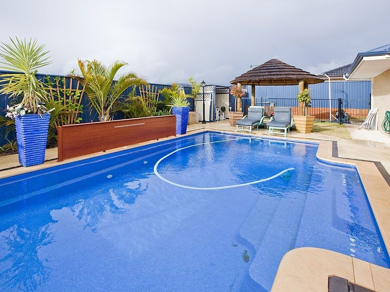 24 Plaistowe Boulevard, Darling Downs WA 6122