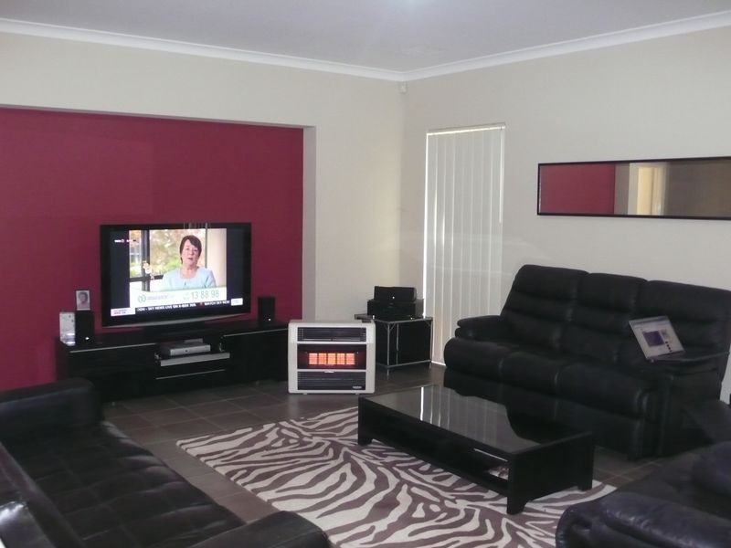 33 Astroloma Drive, Success WA 6164