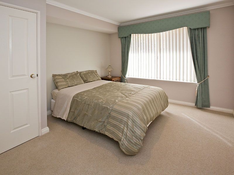 30 Chatsworth Gate, Canning Vale WA 6155