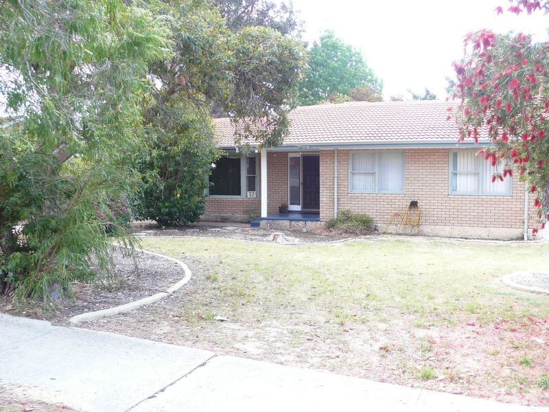 37 Goodall Street, Gosnells WA 6110