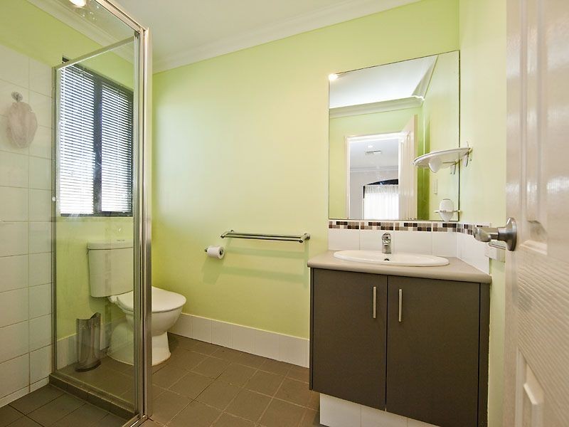 25 Carlton Loop, Canning Vale WA 6155