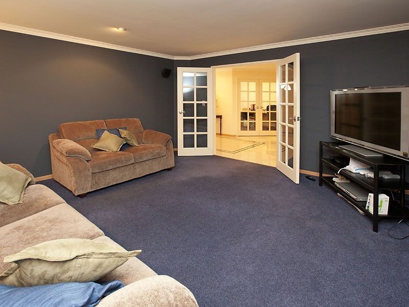 10 Corsham Gardens, Canning Vale WA 6155