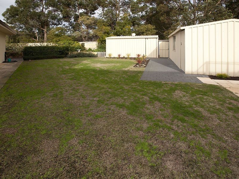 10 Corsham Gardens, Canning Vale WA 6155