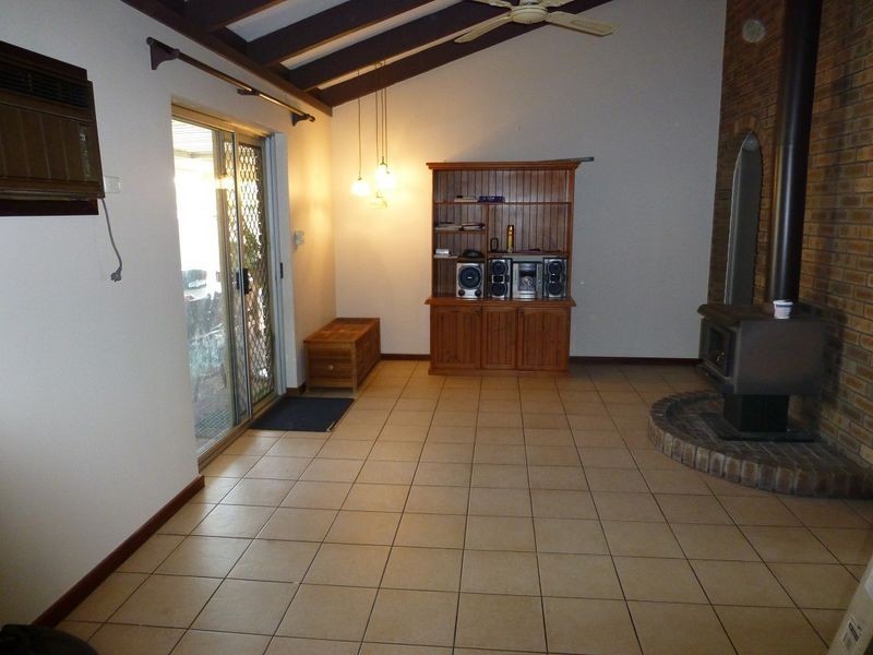 32 Kellar Way, Thornlie WA 6108