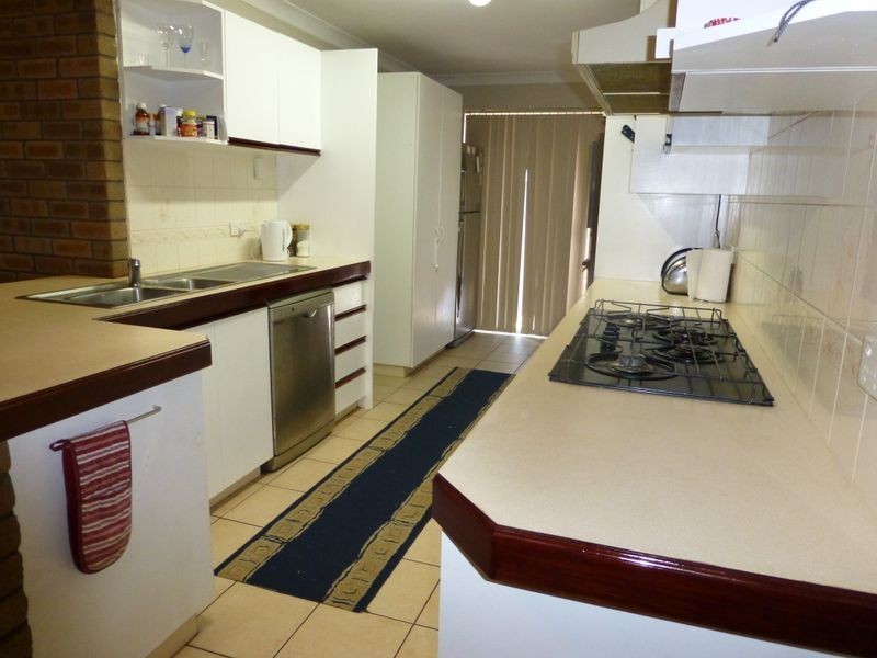 32 Kellar Way, Thornlie WA 6108