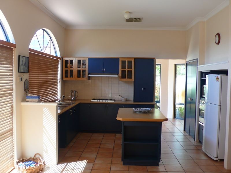 57 Sandringham Promenade, Canning Vale WA 6155
