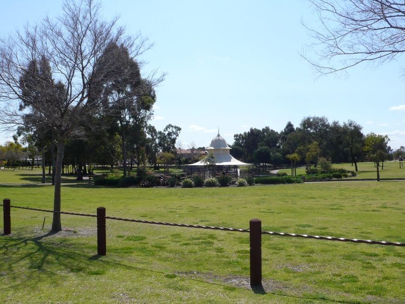 57 Sandringham Promenade, Canning Vale WA 6155