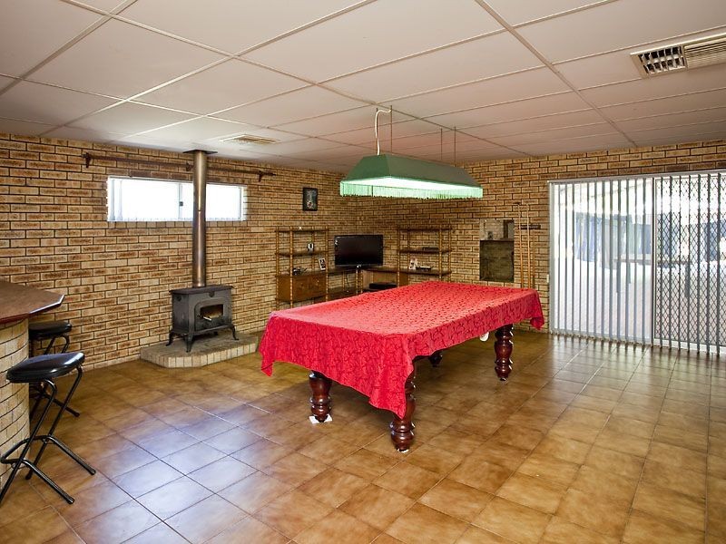 5 Buninyong Road, Greenmount WA 6056