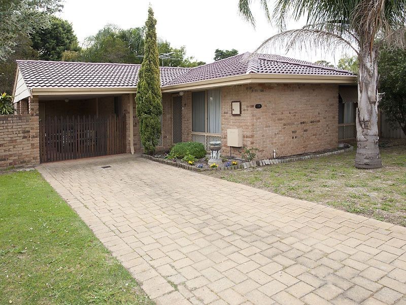 13/10 Dawson Avenue, Forrestfield WA 6058