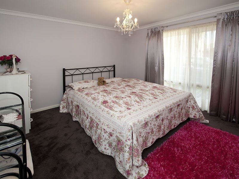 13/10 Dawson Avenue, Forrestfield WA 6058