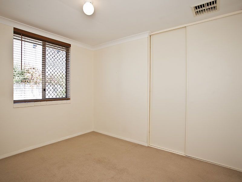 23 Constantine Court, Thornlie WA 6108