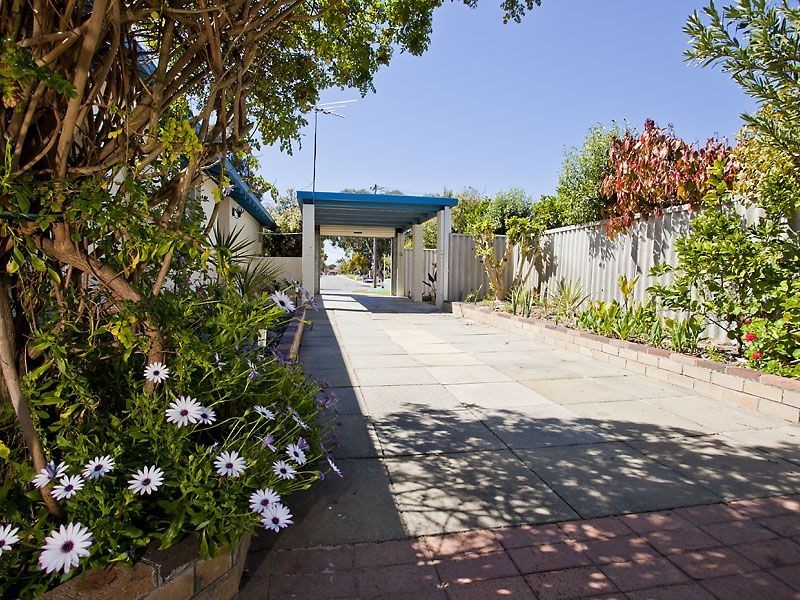 23 Constantine Court, Thornlie WA 6108