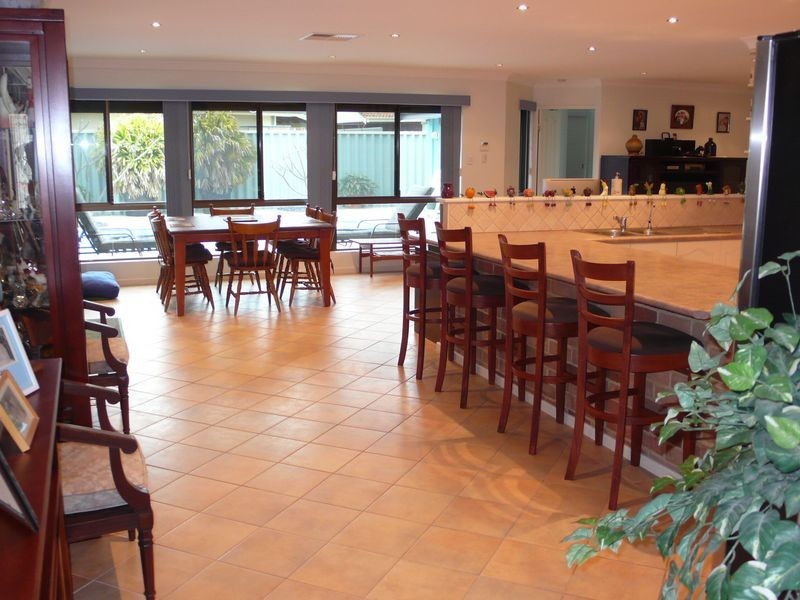 43 Ailsworth Court, Thornlie WA 6108