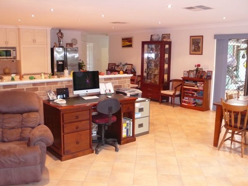 43 Ailsworth Court, Thornlie WA 6108